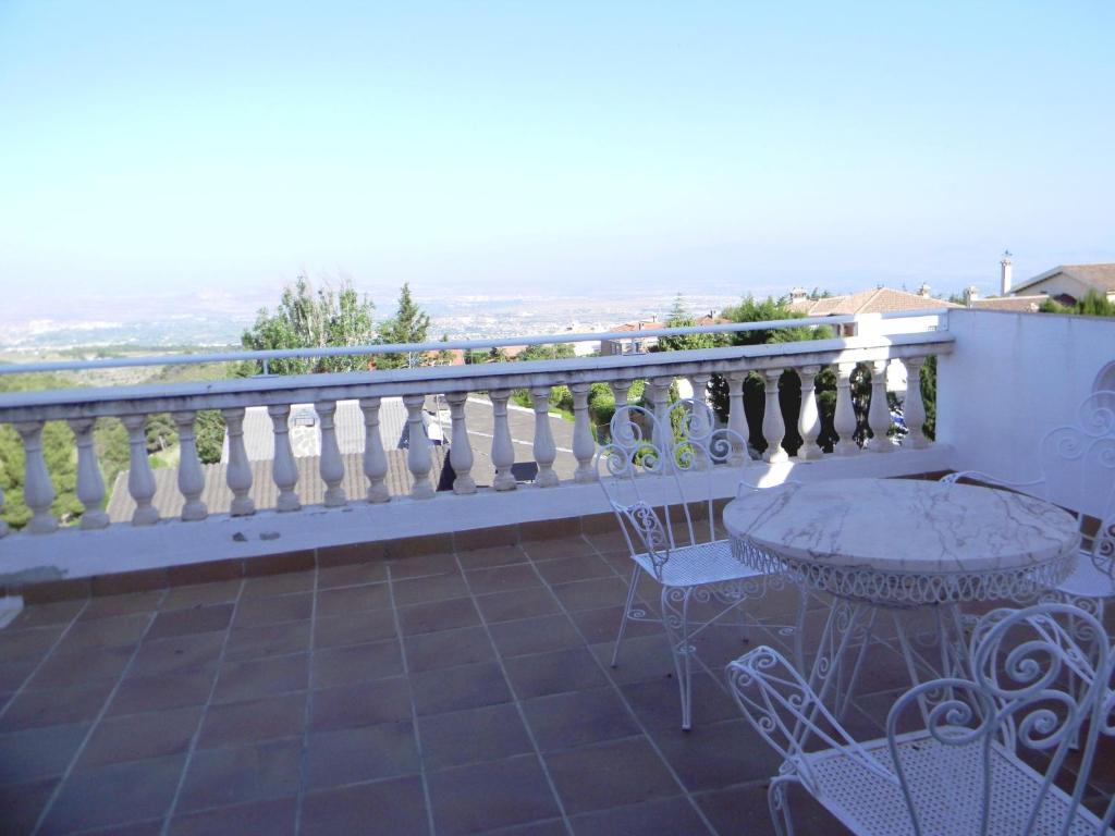 Apartamentos Turisticos Cumbres Verdes La Zubia  Room photo